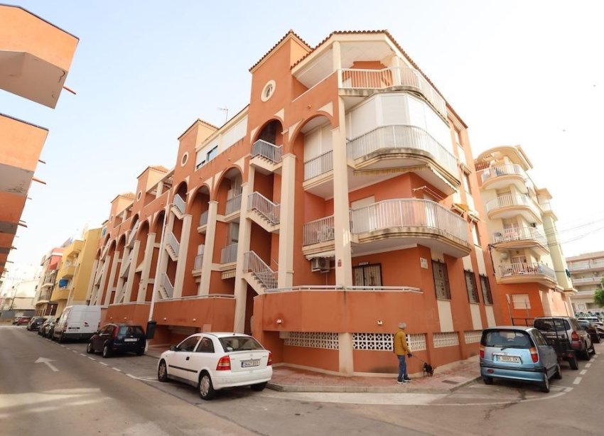 Resale - Apartment - Torrevieja - La Mata Pueblo