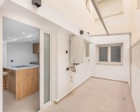 Resale - Apartment - Torrevieja - La Mata pueblo