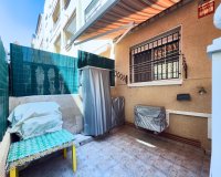 Resale - Apartment - Torrevieja - La Mata pueblo
