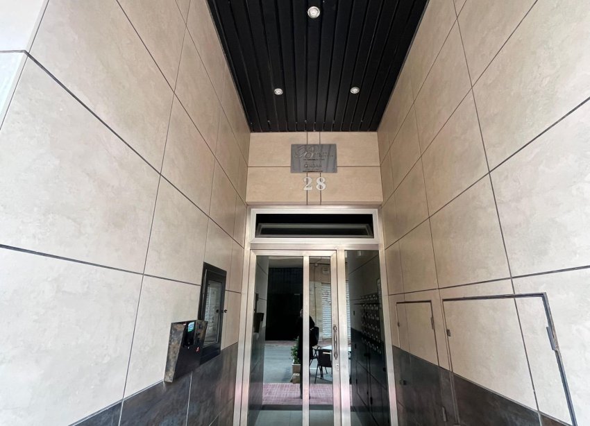 Resale - Apartment - Torrevieja - La Mata pueblo