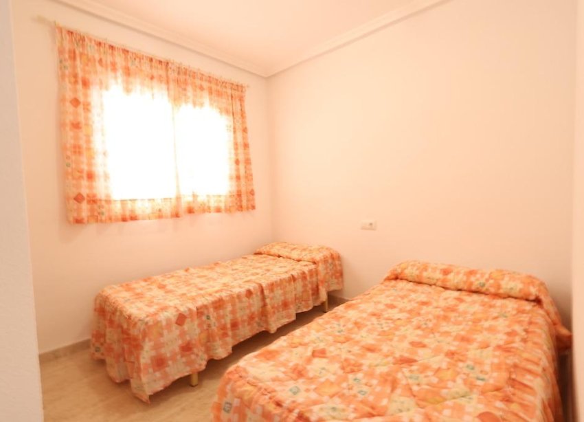 Resale - Apartment - Torrevieja - La Mata