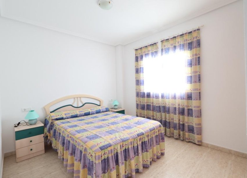 Resale - Apartment - Torrevieja - La Mata