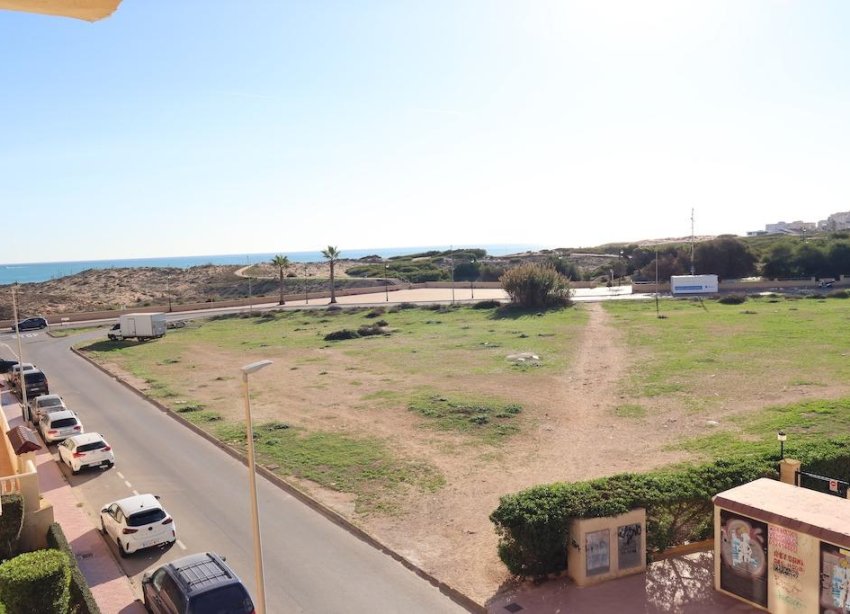 Resale - Apartment - Torrevieja - La Mata