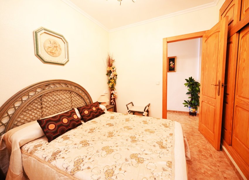 Resale - Apartment - Torrevieja - La Mata