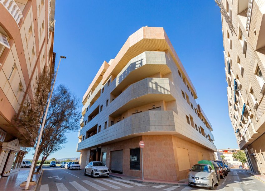 Resale - Apartment - Torrevieja - La Mata