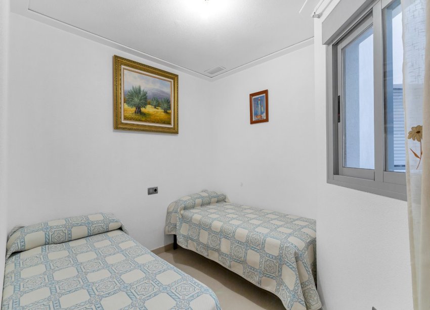 Resale - Apartment - Torrevieja - La Mata