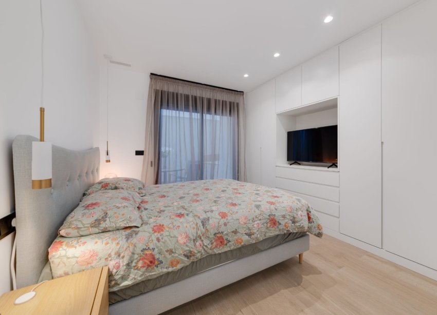 Resale - Apartment - Torrevieja - La Mata