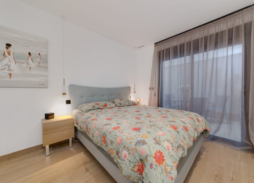 Resale - Apartment - Torrevieja - La Mata