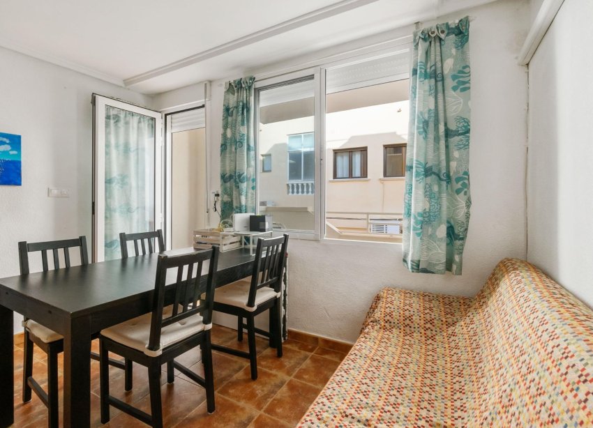 Resale - Apartment - Torrevieja - La Mata