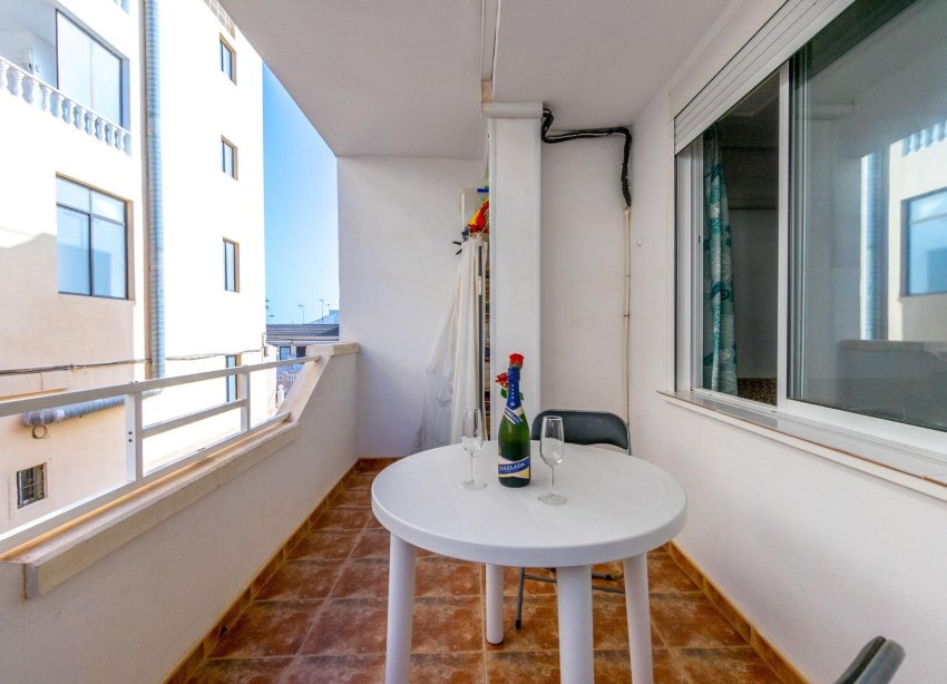 Resale - Apartment - Torrevieja - La Mata