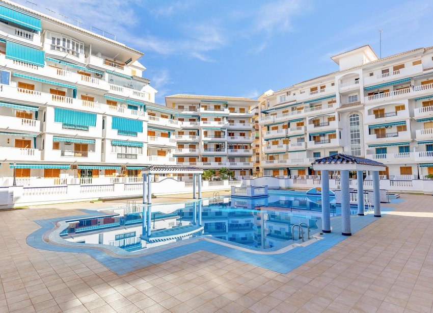 Resale - Apartment - Torrevieja - La Mata