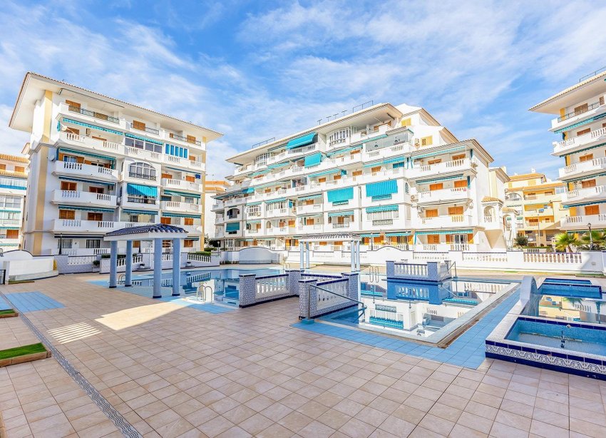 Resale - Apartment - Torrevieja - La Mata