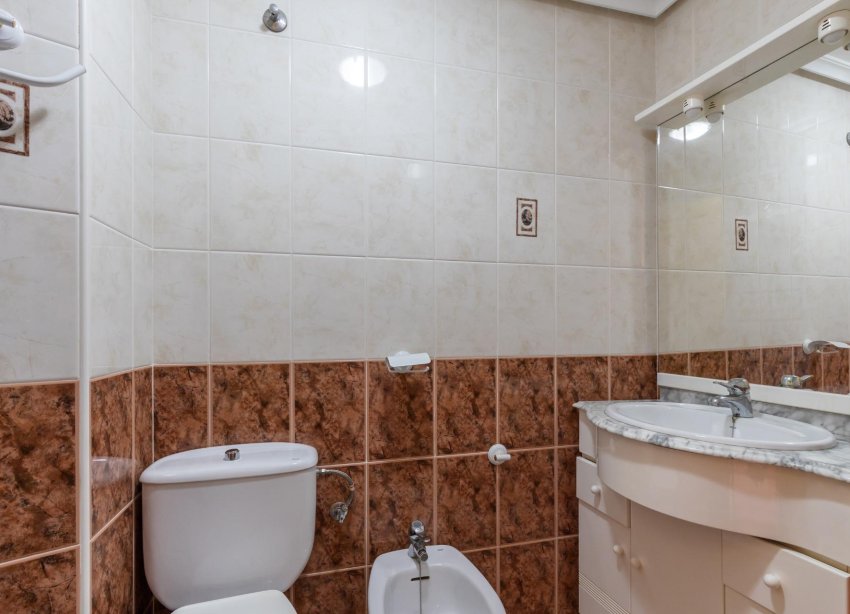 Resale - Apartment - Torrevieja - La Mata