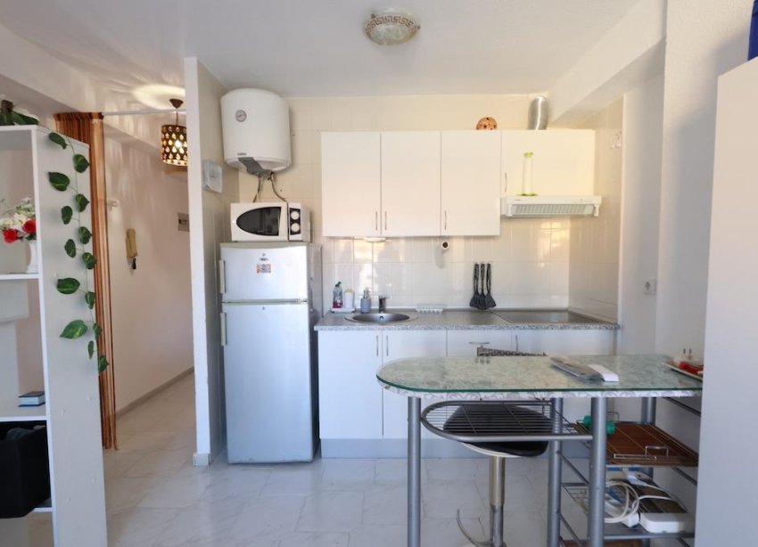 Resale - Apartment - Torrevieja - La Mata