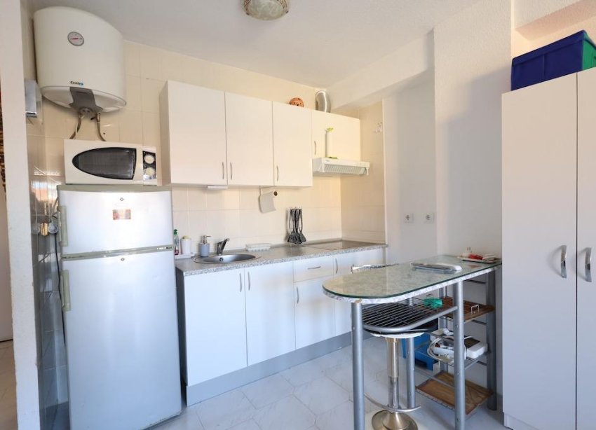 Resale - Apartment - Torrevieja - La Mata