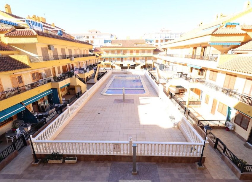 Resale - Apartment - Torrevieja - La Mata