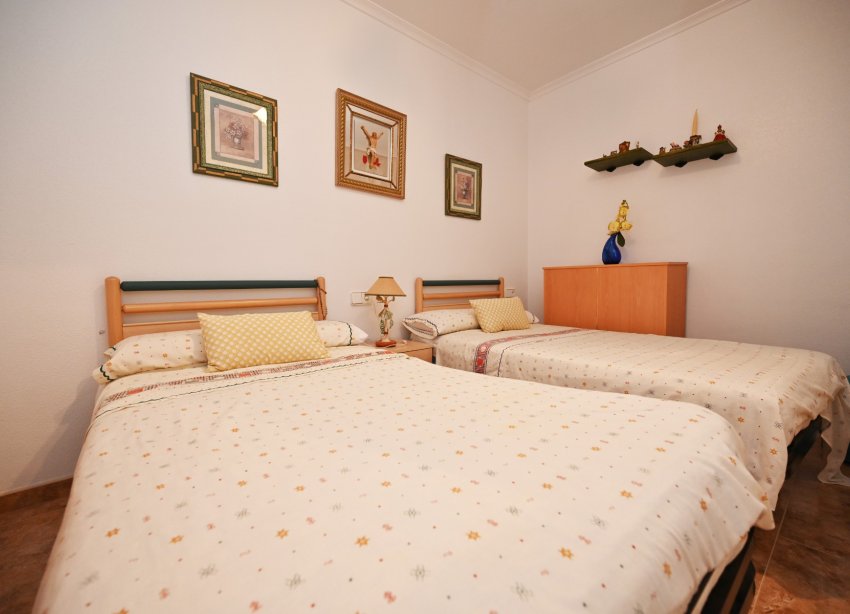 Resale - Apartment - Torrevieja - La Mata