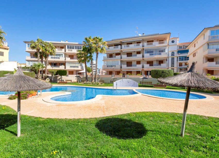 Resale - Apartment - Torrevieja - La Mata