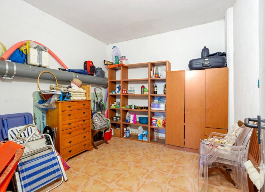 Resale - Apartment - Torrevieja - La Mata