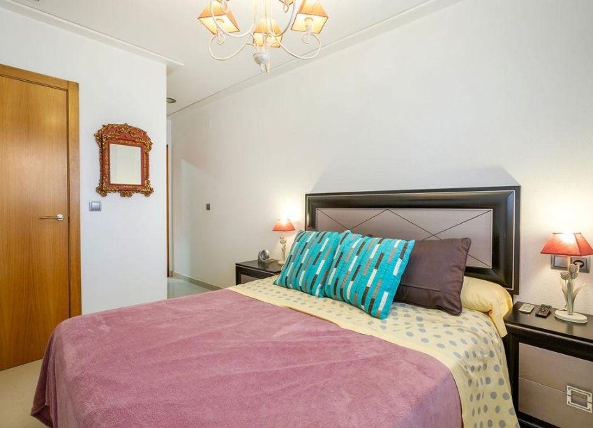 Resale - Apartment - Torrevieja - La Mata