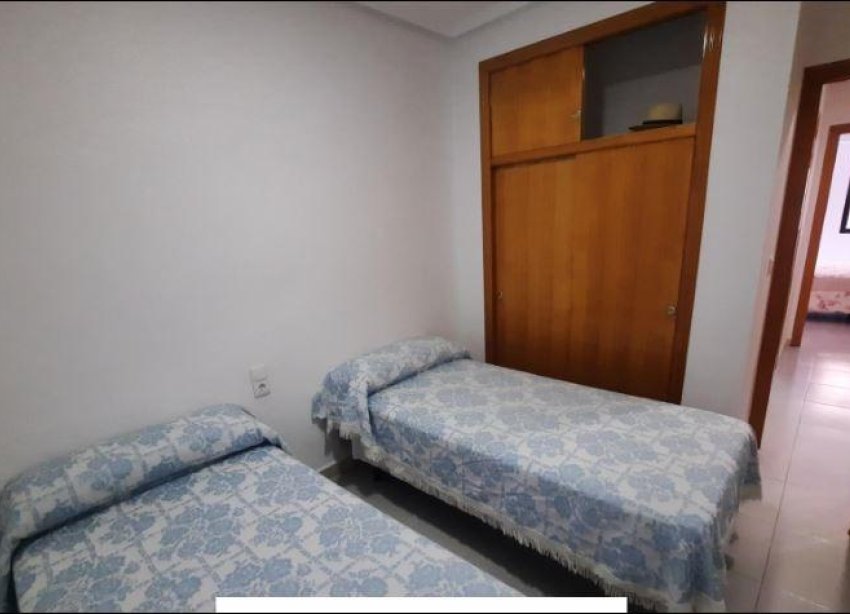 Resale - Apartment - Torrevieja - La Mata