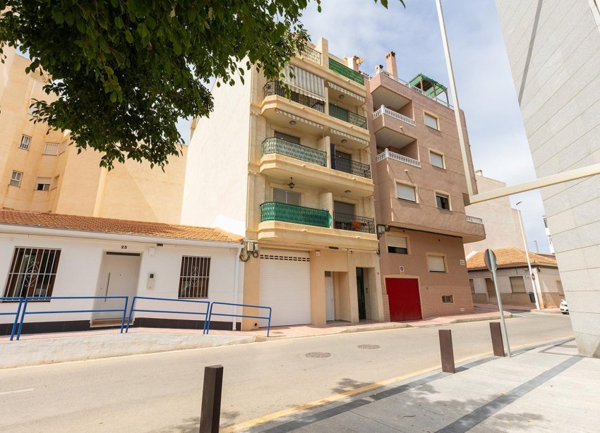 Resale - Apartment - Torrevieja - La Mata