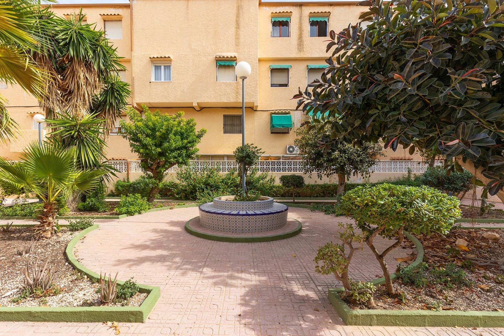 Resale - Apartment - Torrevieja - La Mata