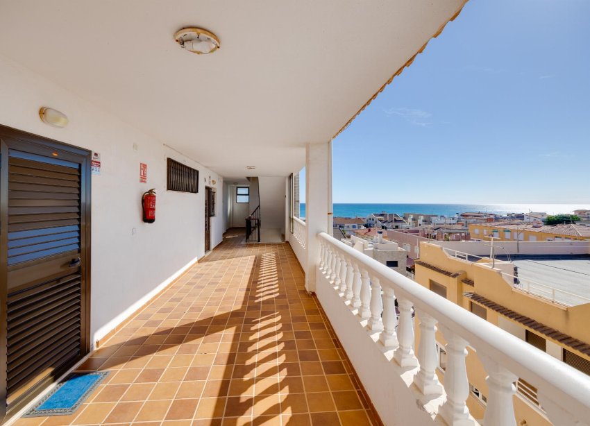 Resale - Apartment - Torrevieja - La Mata