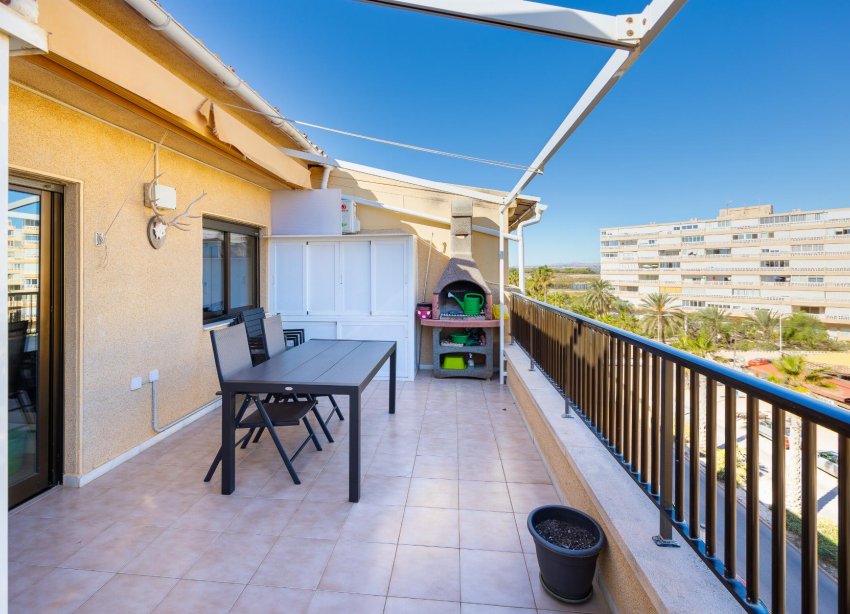 Resale - Apartment - Torrevieja - La Mata