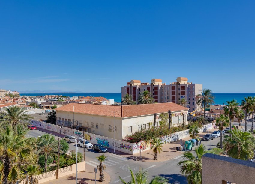 Resale - Apartment - Torrevieja - La Mata