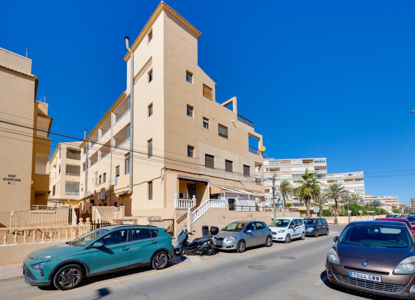 Resale - Apartment - Torrevieja - La Mata