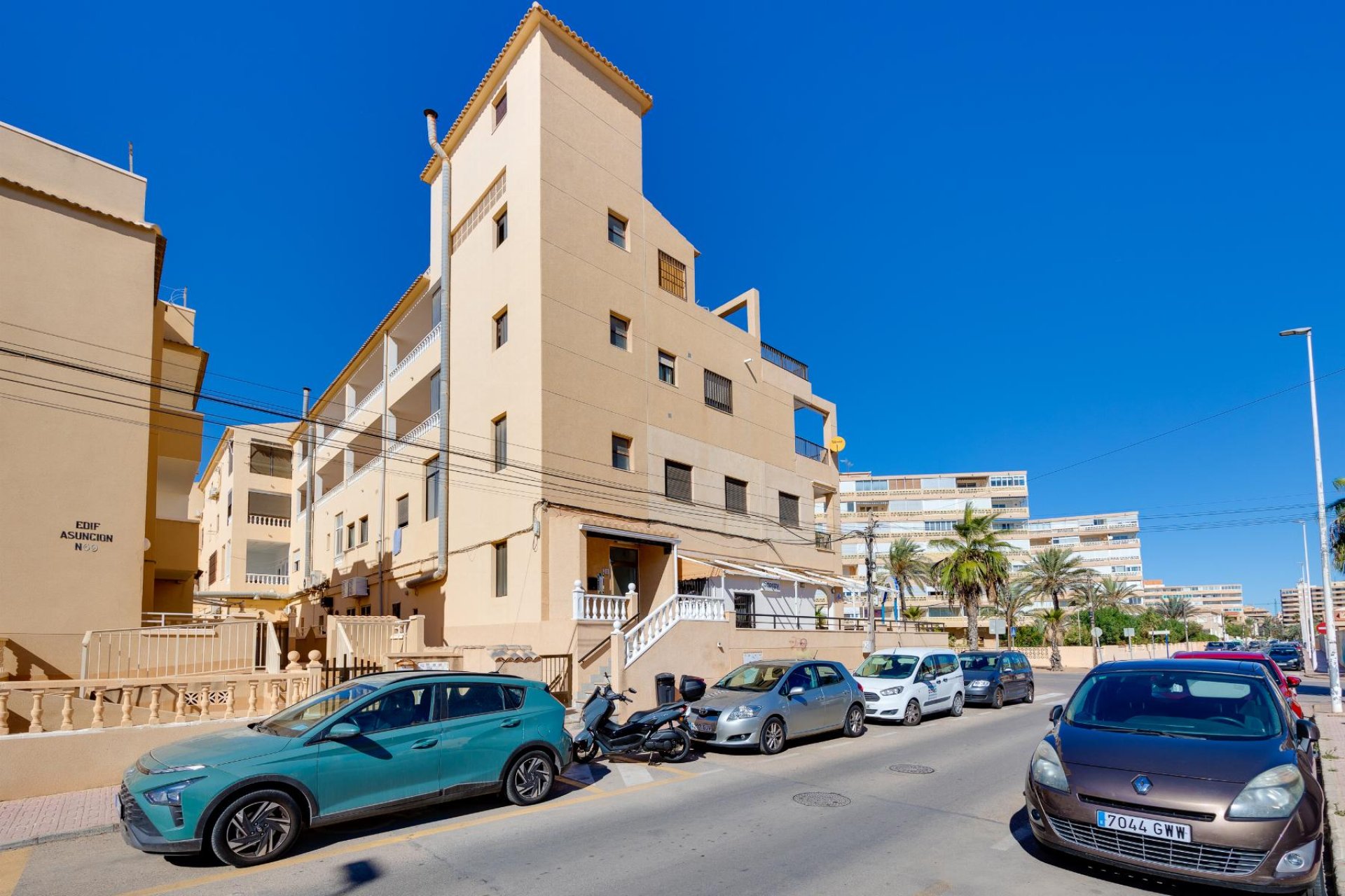 Resale - Apartment - Torrevieja - La Mata