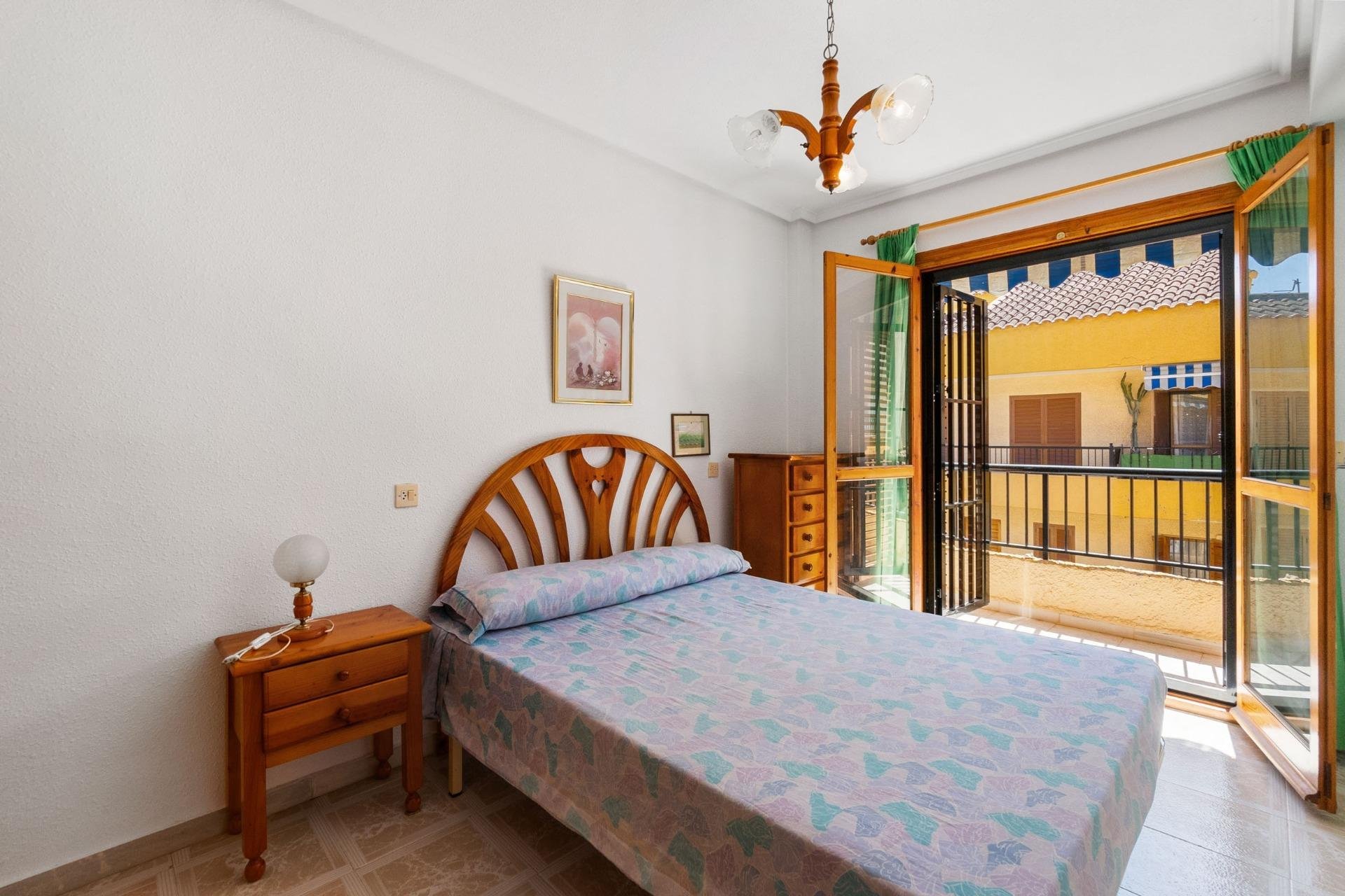 Resale - Apartment - Torrevieja - La Mata