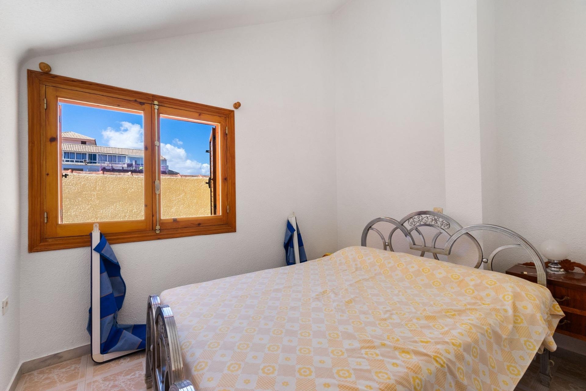 Resale - Apartment - Torrevieja - La Mata