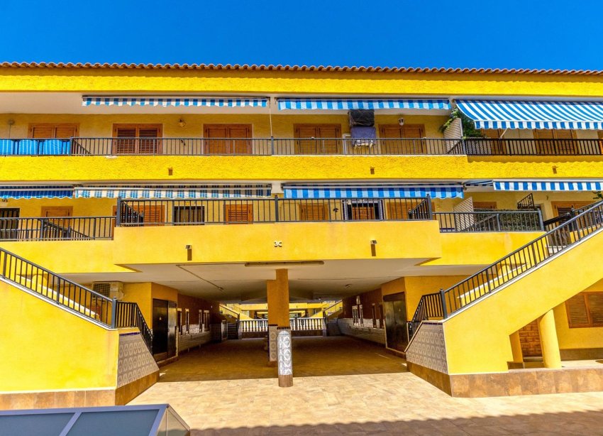 Resale - Apartment - Torrevieja - La Mata