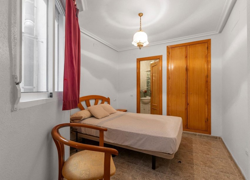 Resale - Apartment - Torrevieja - La Mata