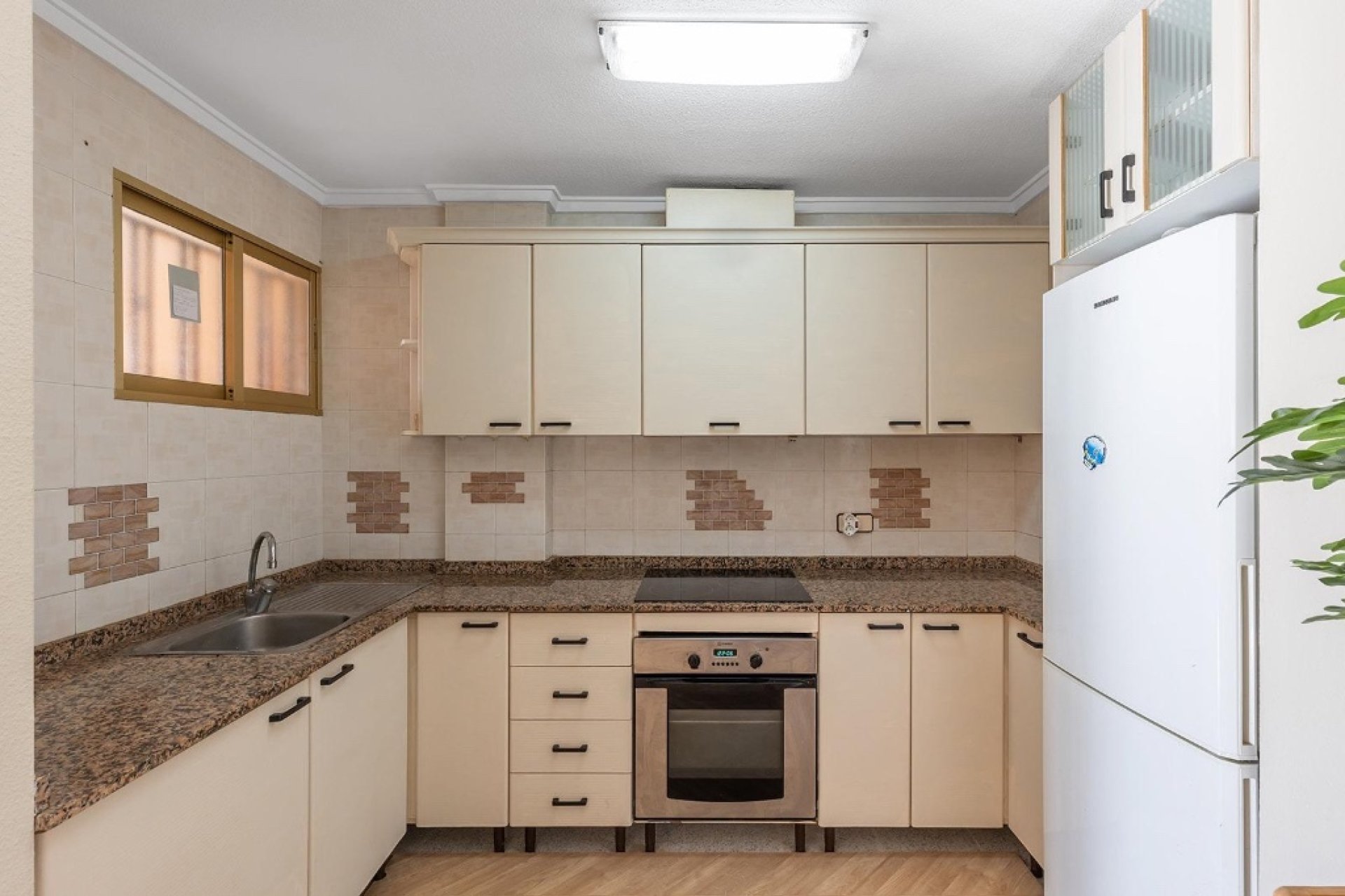 Resale - Apartment - Torrevieja - La Mata