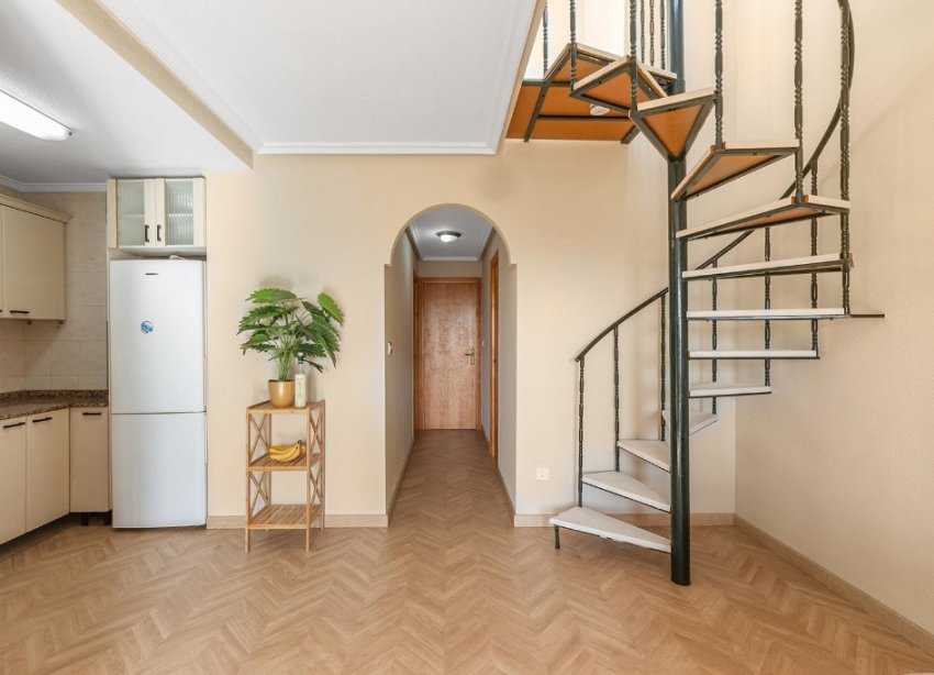 Resale - Apartment - Torrevieja - La Mata