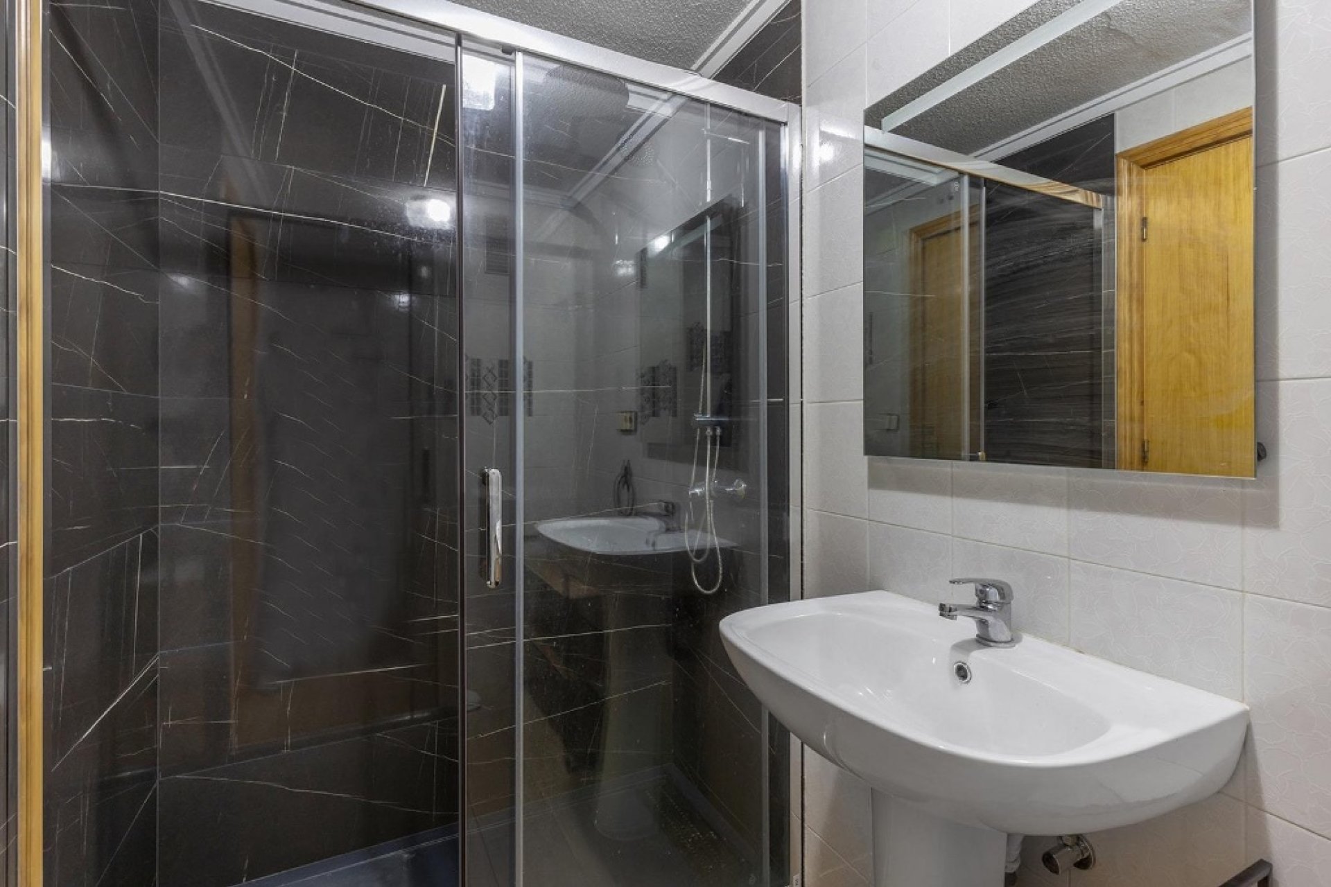 Resale - Apartment - Torrevieja - La Mata