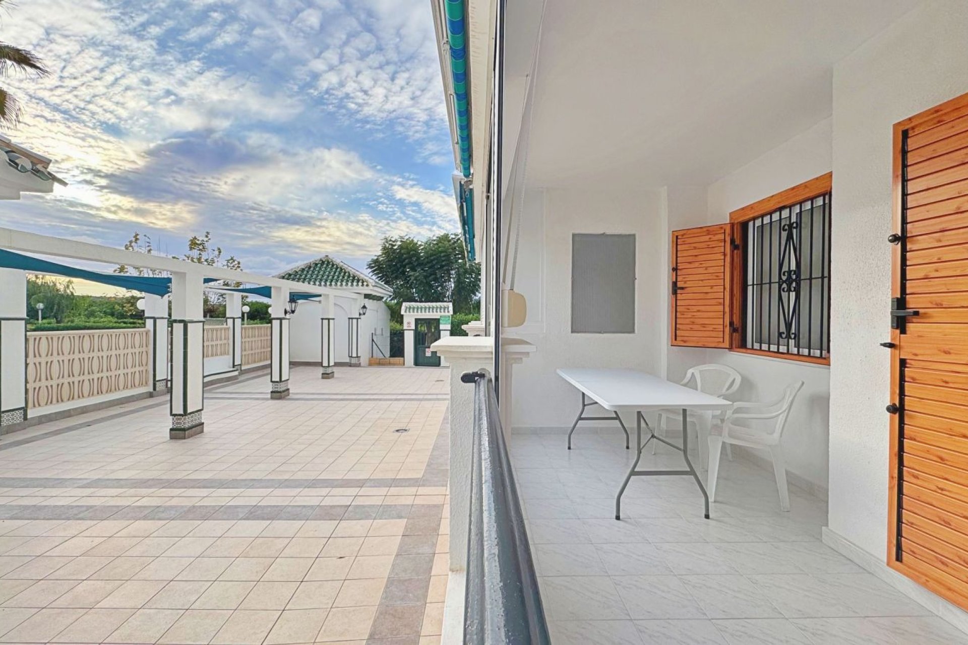 Resale - Apartment - Torrevieja - La Mata