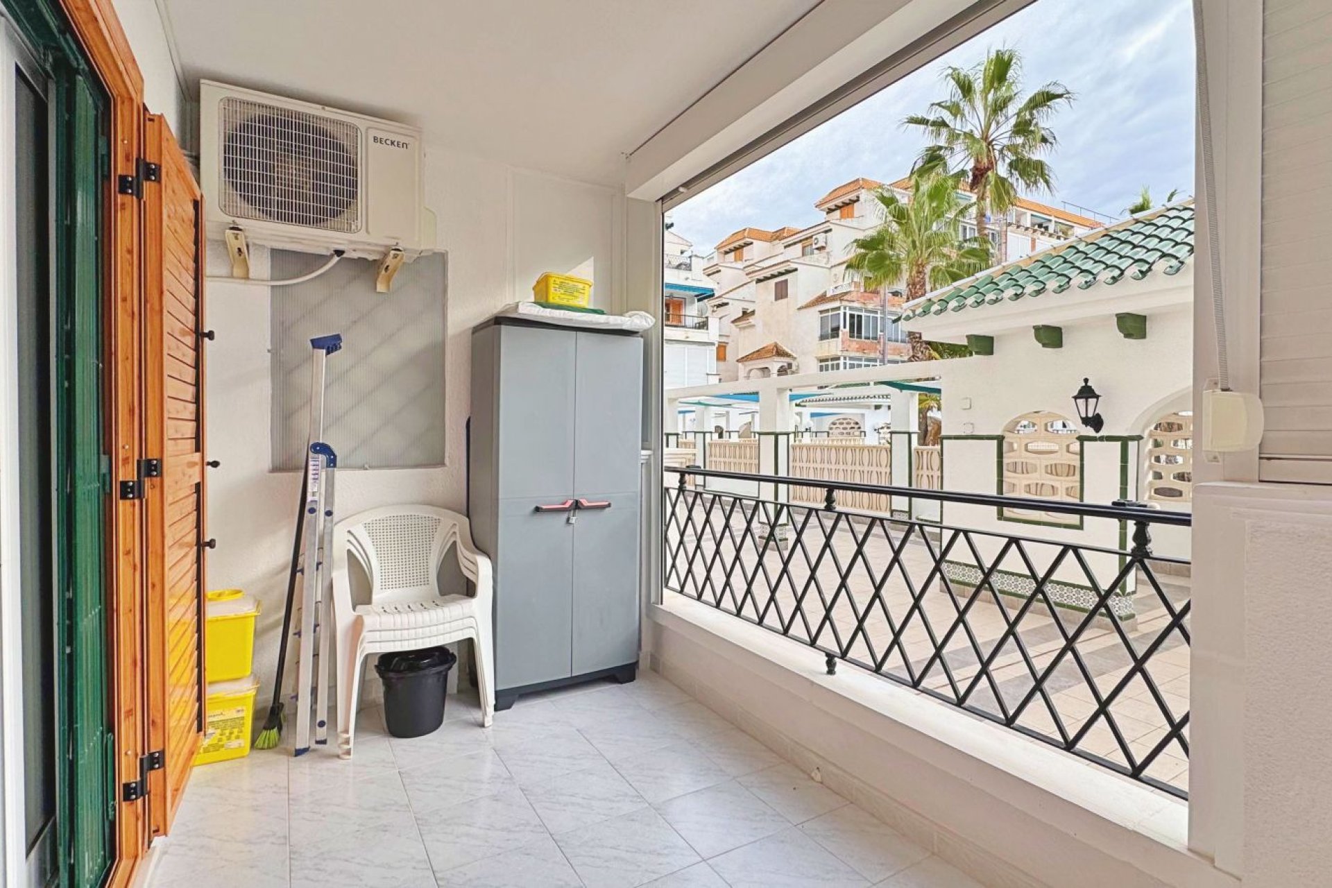 Resale - Apartment - Torrevieja - La Mata