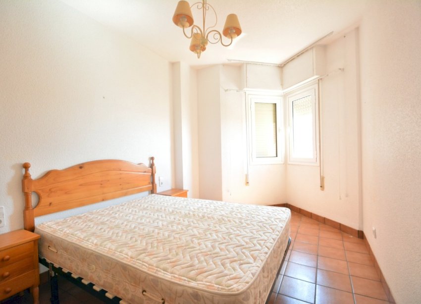 Resale - Apartment - Torrevieja - La Mata