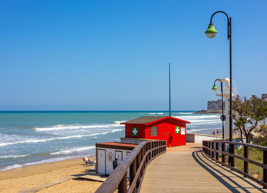 Resale - Apartment - Torrevieja - La Mata