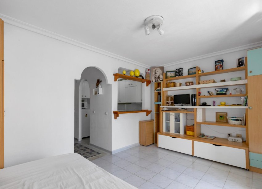 Resale - Apartment - Torrevieja - La Mata