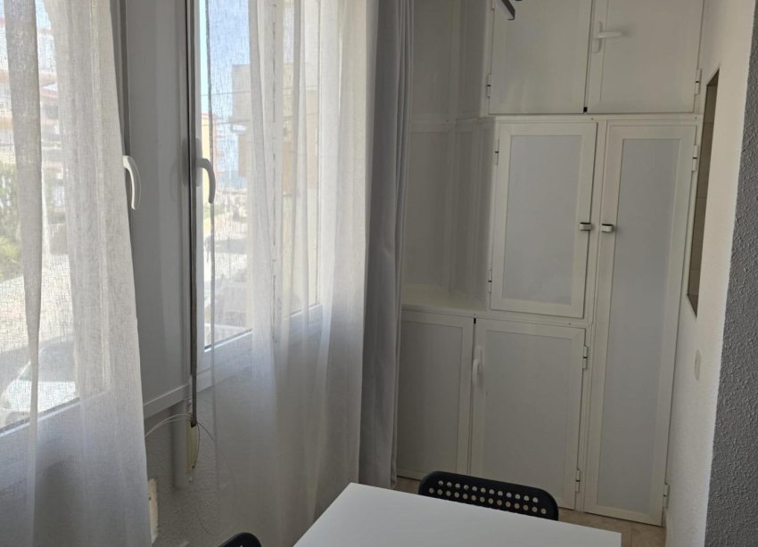 Resale - Apartment - Torrevieja - La Mata
