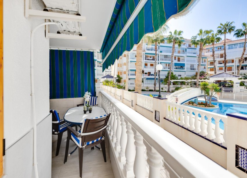 Resale - Apartment - Torrevieja - La Mata