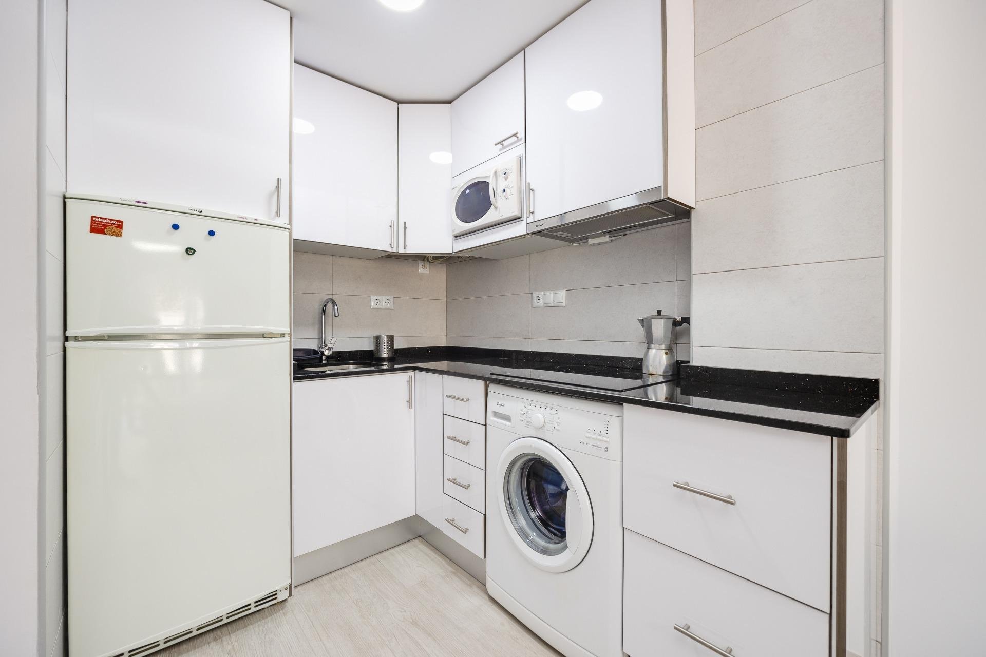 Resale - Apartment - Torrevieja - La Mata