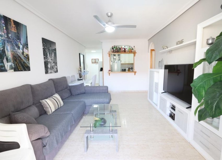 Resale - Apartment - Torrevieja - La Mata