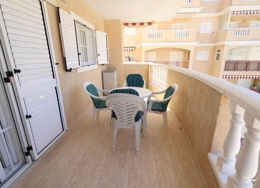 Resale - Apartment - Torrevieja - La Mata