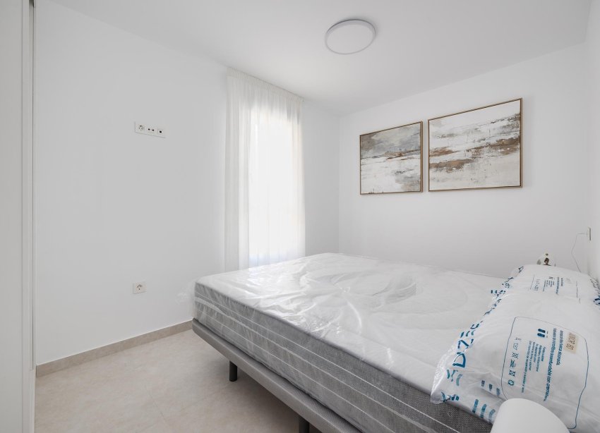 Resale - Apartment - Torrevieja - La Mata